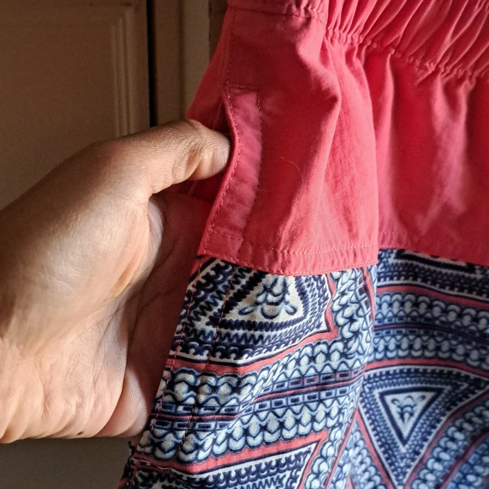 Patagonia Aztec Baggies Mini Skirt With Pockets Nylon Coral/Blue Size Small NWOT - Picture 8 of 8